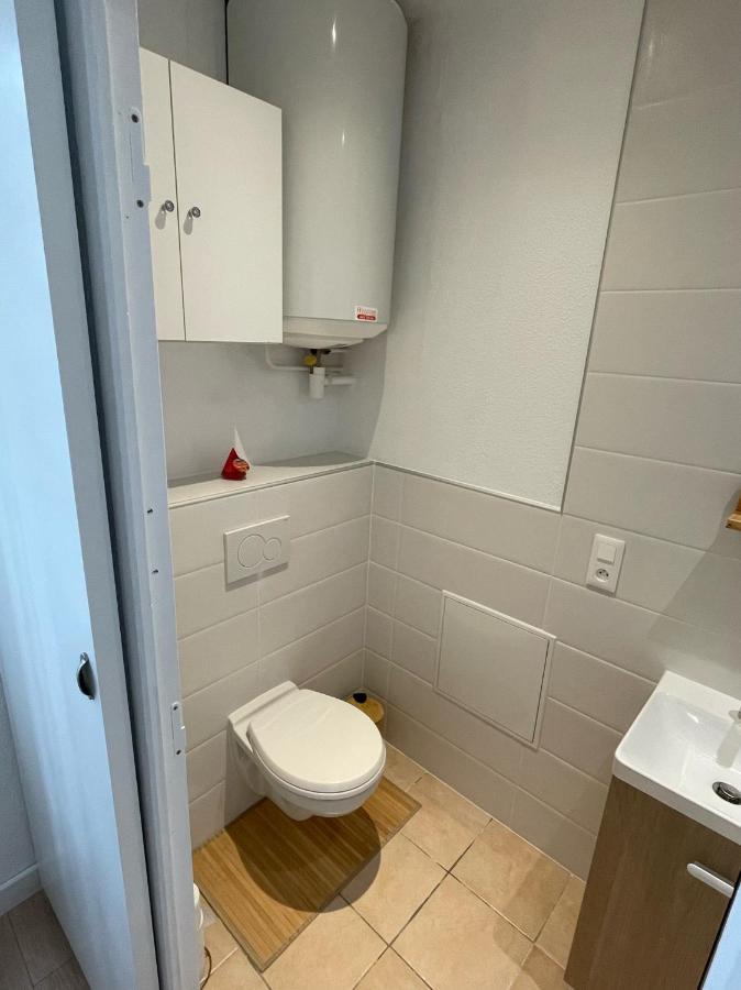 Appart Avec Chambre Lumineux Et Chaleureux Le Boulou Bagian luar foto