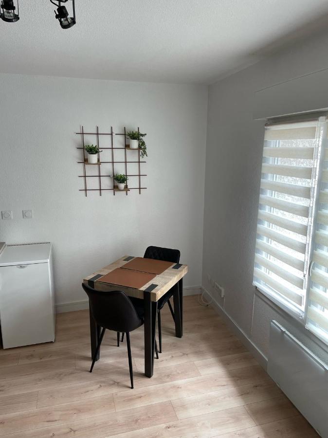 Appart Avec Chambre Lumineux Et Chaleureux Le Boulou Bagian luar foto
